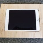 IPad_mini_Wandeinbauhalterung_Wandhalterung_12mm_dick_2